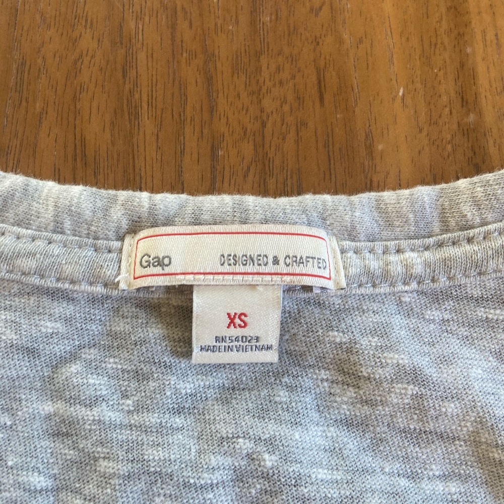 Gap button down - Picture 2 of 2